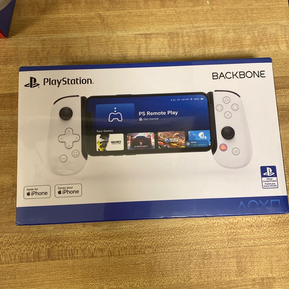 PlayStation backbone controller